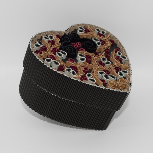 Boîte artisanale - cœur - noir