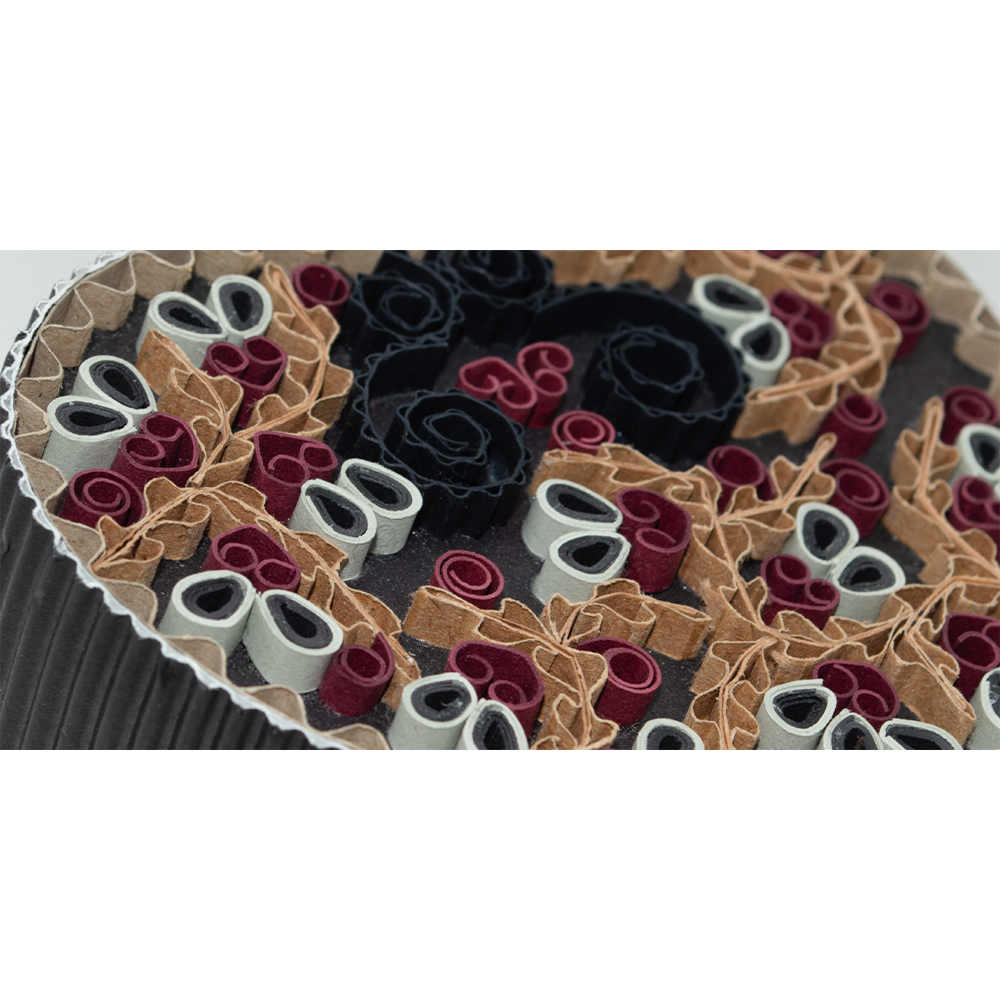 Handcrafted heart box - black
